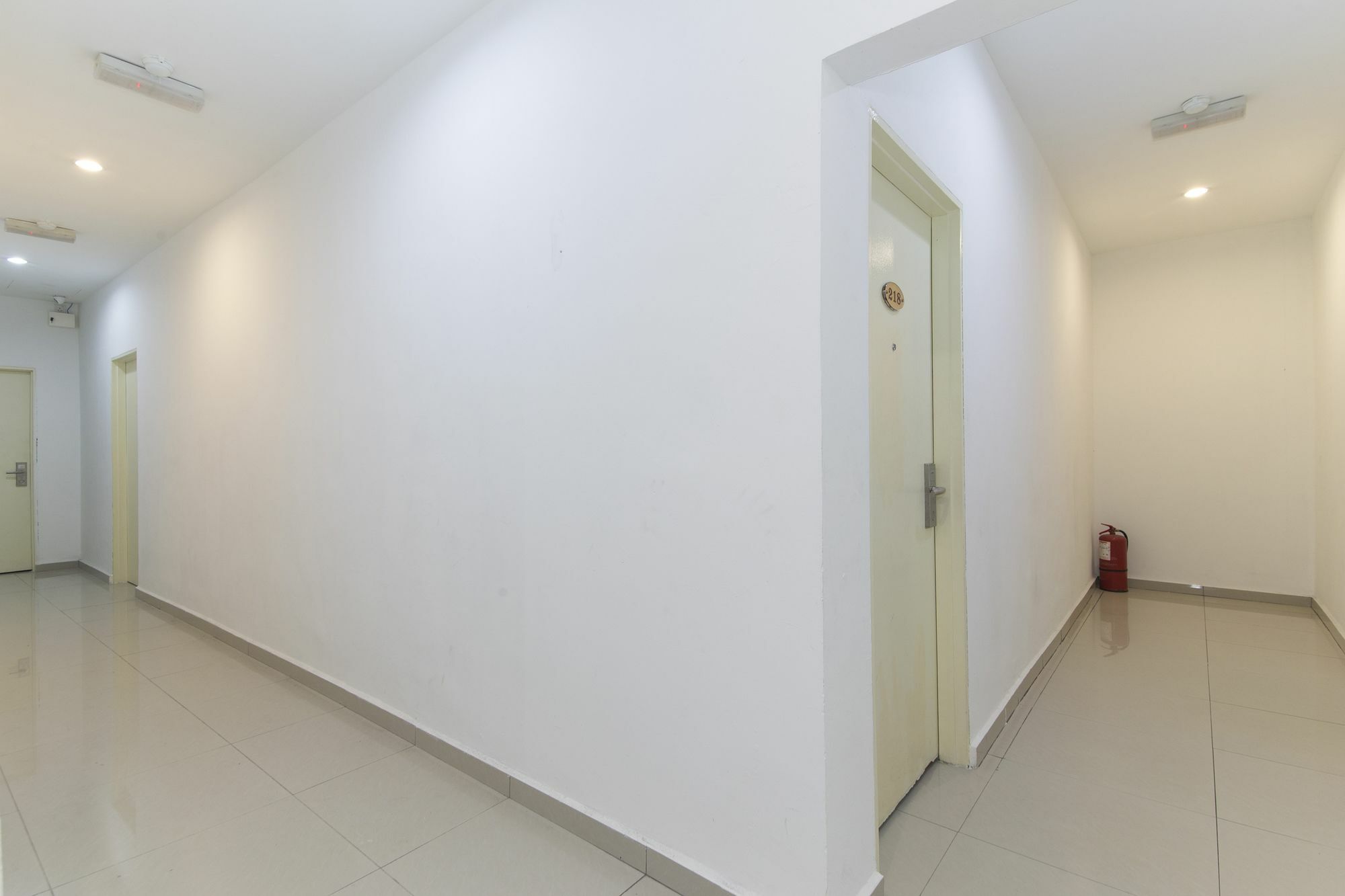 Super Oyo 331 I Boutique Hotel Petaling Jaya Exterior foto