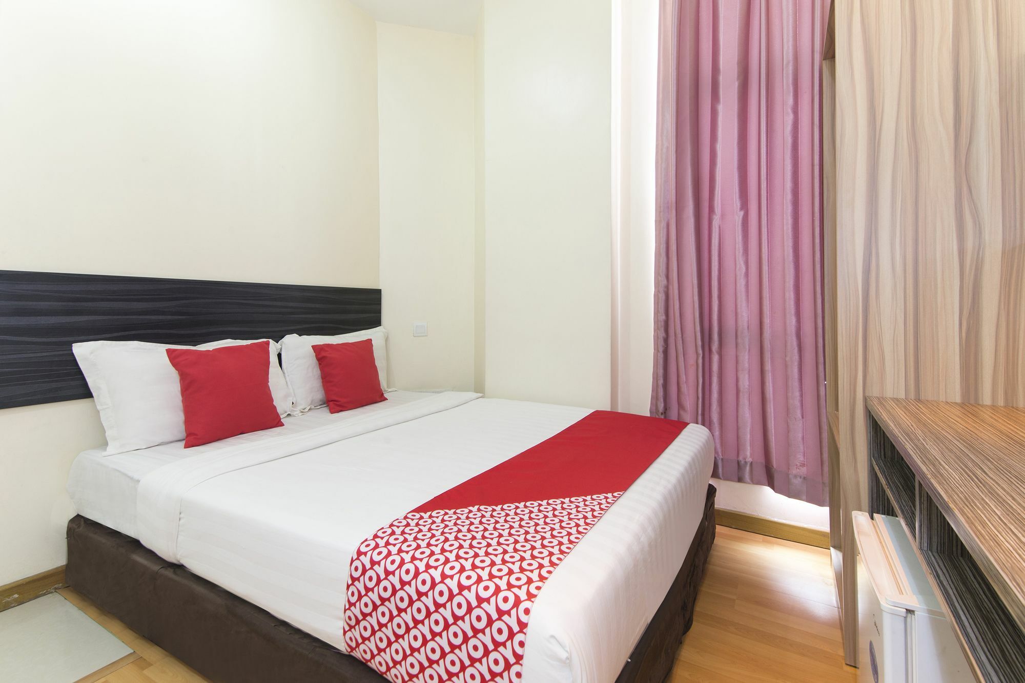 Super Oyo 331 I Boutique Hotel Petaling Jaya Exterior foto