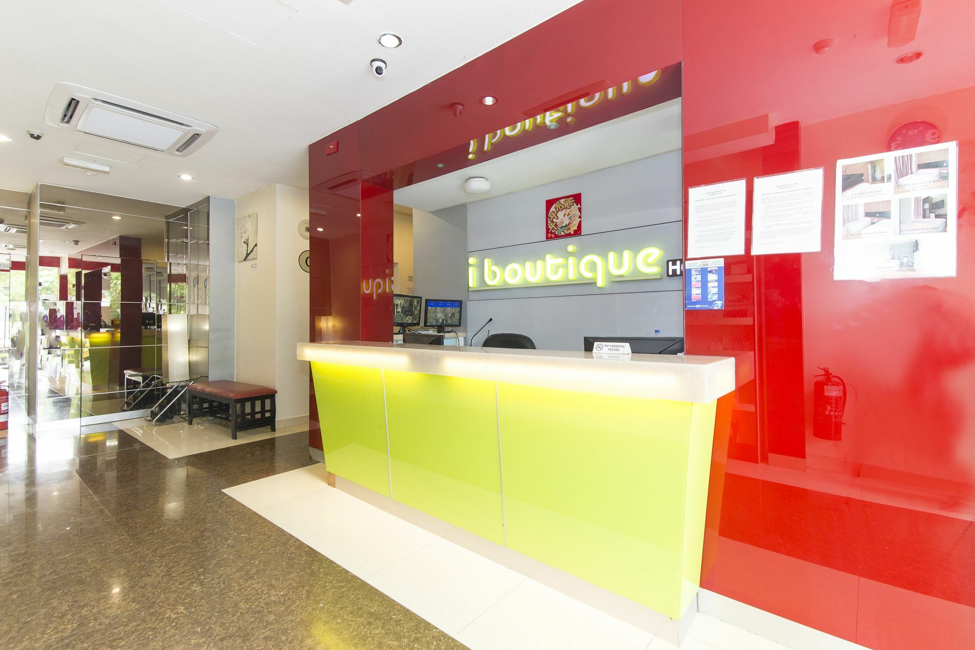 Super Oyo 331 I Boutique Hotel Petaling Jaya Exterior foto